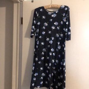 Old Navy Ladies Small Navy Blue Floral Knit Swing Dress
